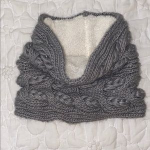 Neck wrap (scarf)